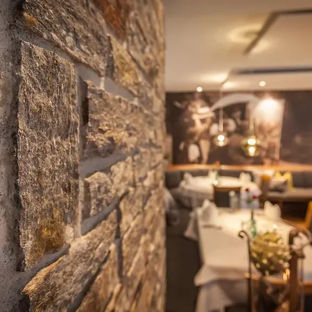 酒店 Bollenhuthotel Kirnbacher Hof 沃尔法赫