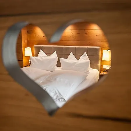 Hotel Bollenhuthotel Kirnbacher Hof 4*