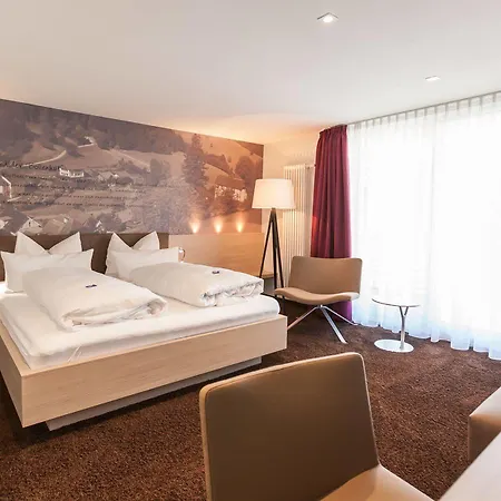 Bollenhuthotel Kirnbacher Hof 4* Вольфах