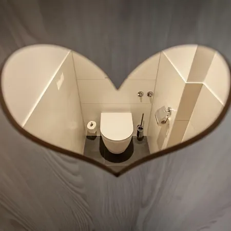 Bollenhuthotel Kirnbacher Hof מלון 4*