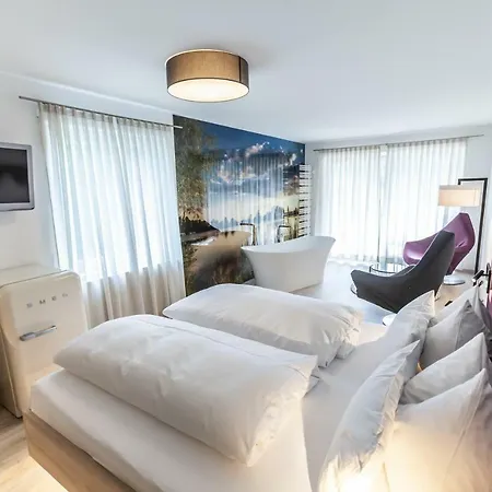 Bollenhuthotel Kirnbacher Hof Отель 4*